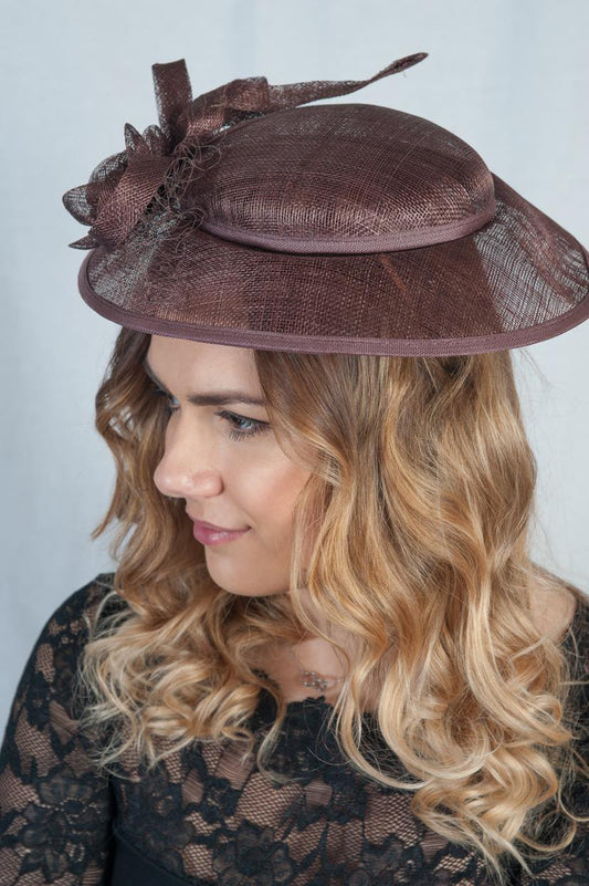 Daisy Brown Floral Hatinator