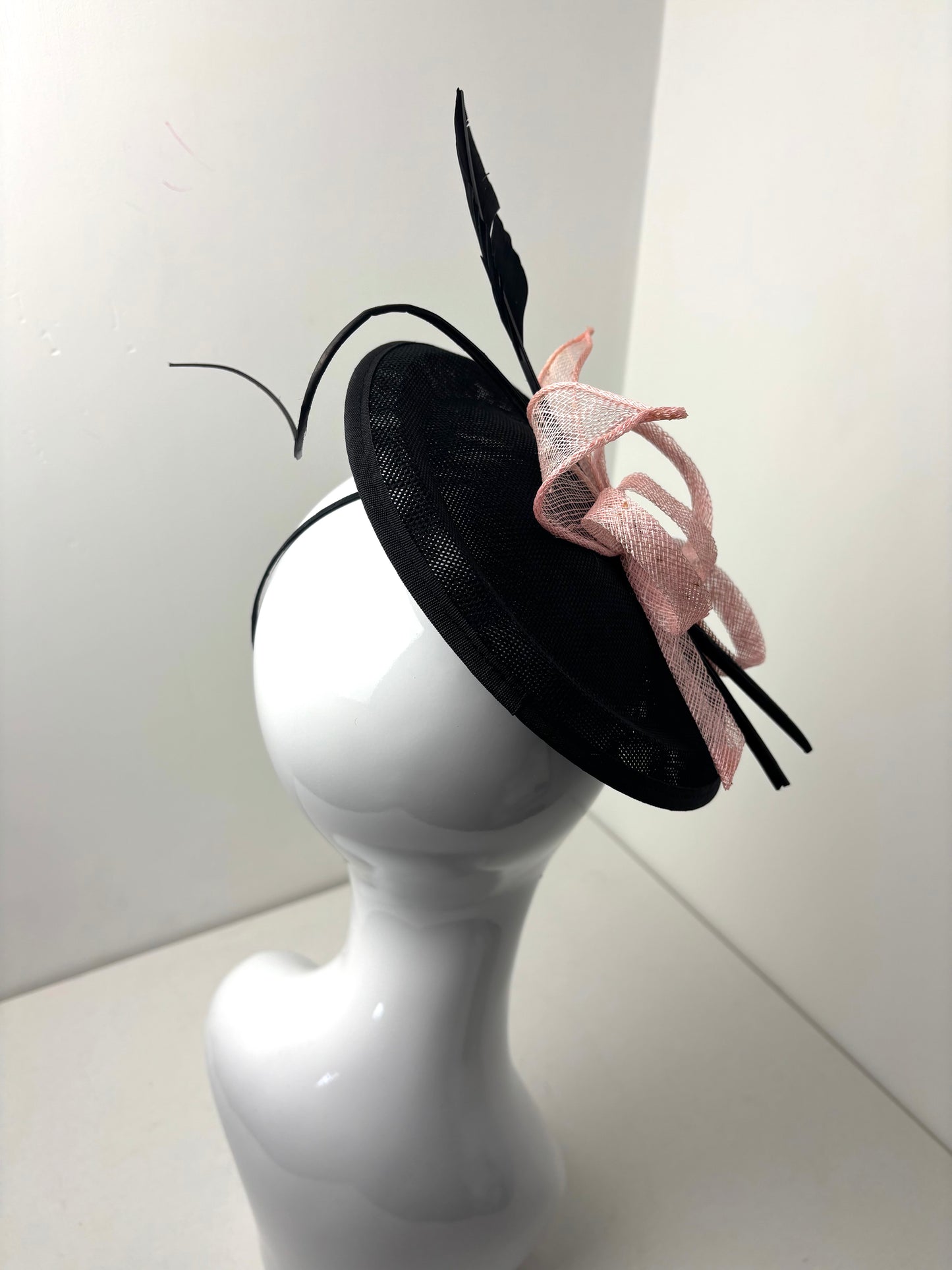 Pippa Black and Pink Pillar Box Disc Fascinator