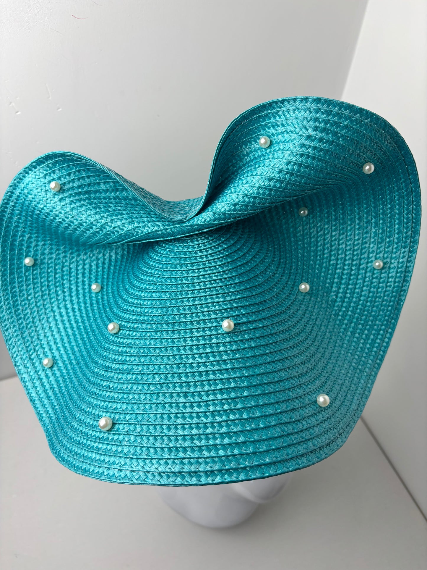 Northern Breeze Pearl Sculptural Occasion Hatinator – Turquoise