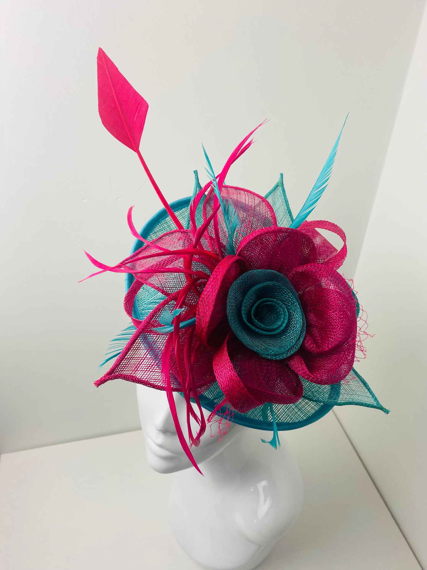 Bespoke Raspberry & Turquoise Oval Disc Hatinator