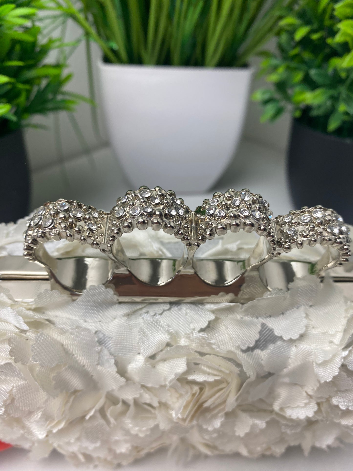 Ivory 3D Floral Diamanté Embellished Clutch Bag