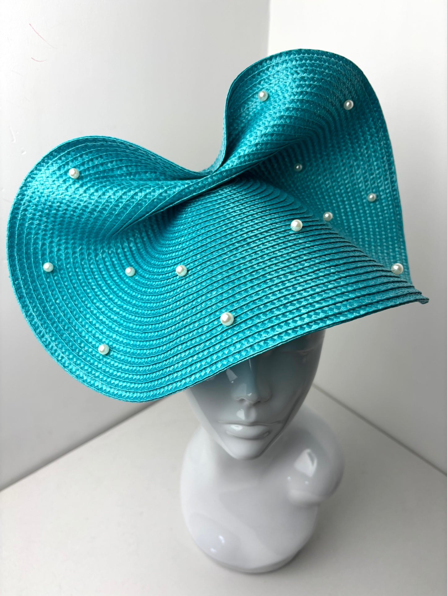 Northern Breeze Pearl Sculptural Occasion Hatinator  – Turquoise