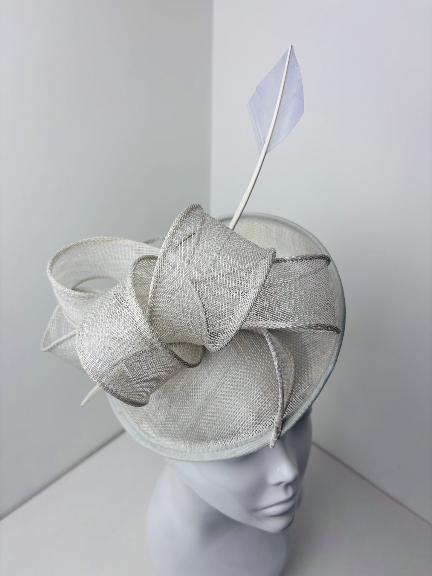 Pale Grey Sinamay Statement Fascinator with Clip & Headband | Elegant Wedding & Race Day Hat