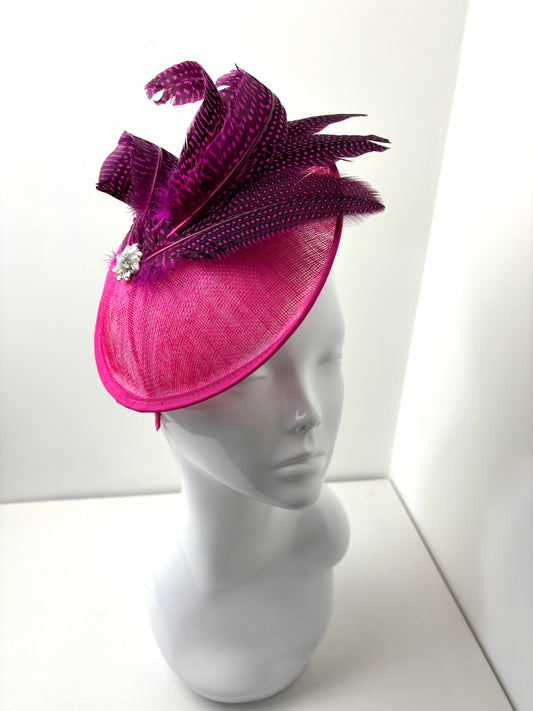 Fuchsia Pink Feather Fascinator Hat – Handmade Sinamay Wedding Guest Headpiece - Ladies Race Day Hat for Ascot & Derby