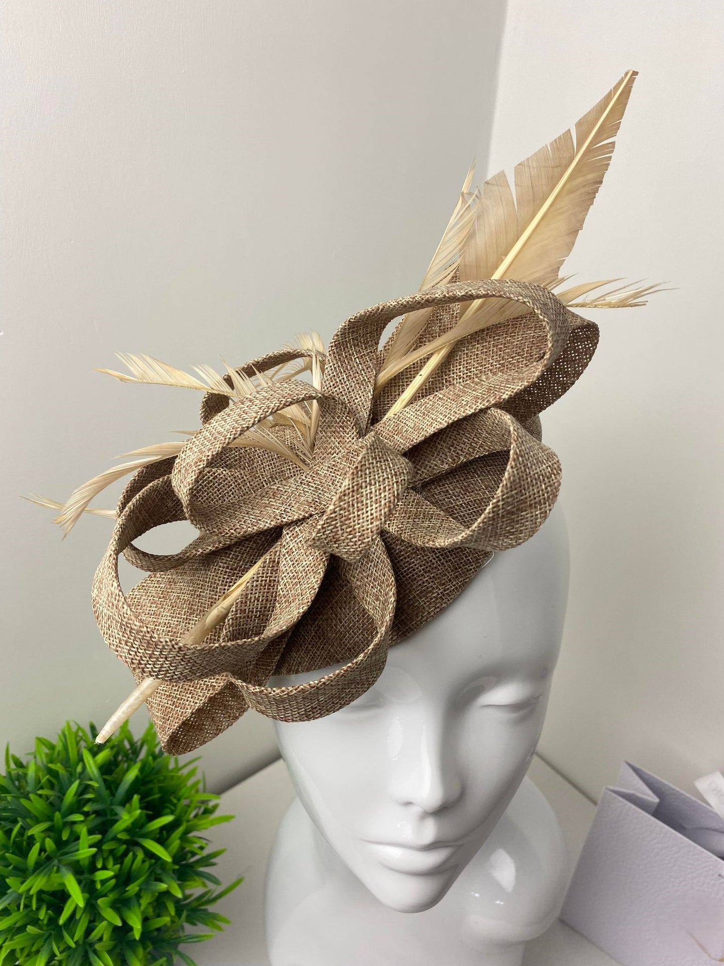 Natural Structured Pillar Box Fascinator