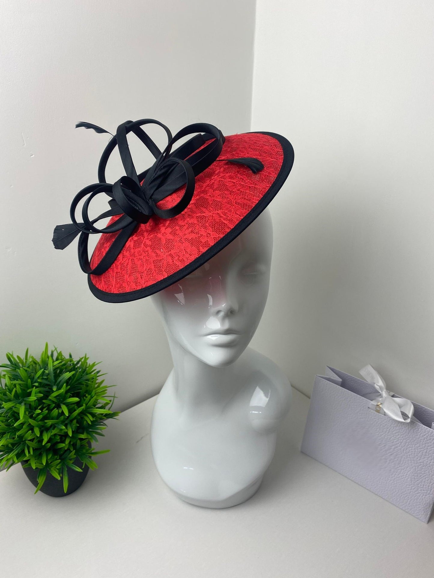 Red and Black Lace Disc Fascinator