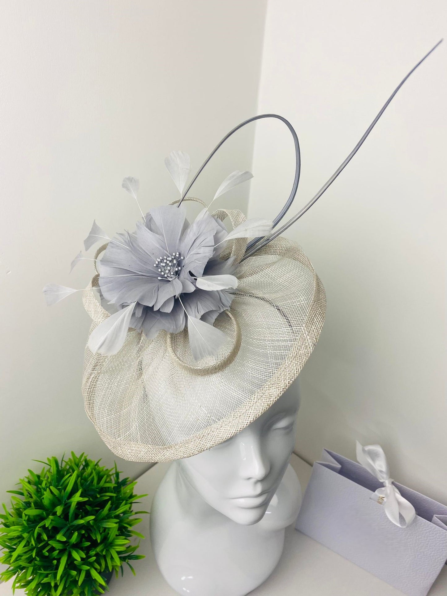 Floral Antara Bloom Light Grey Fascinator