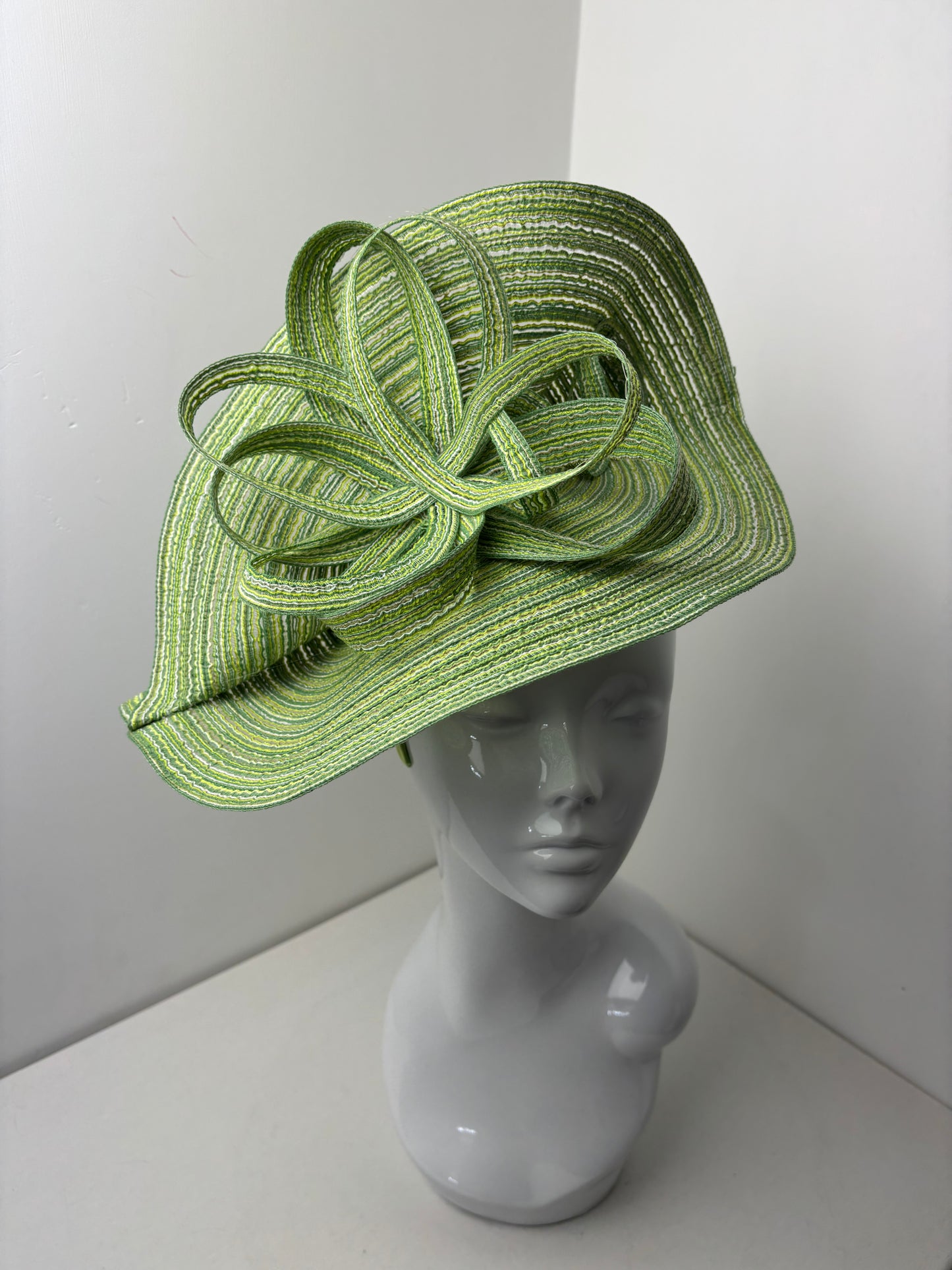 Bespoke Apple Green Sculpted Woven Hatinator