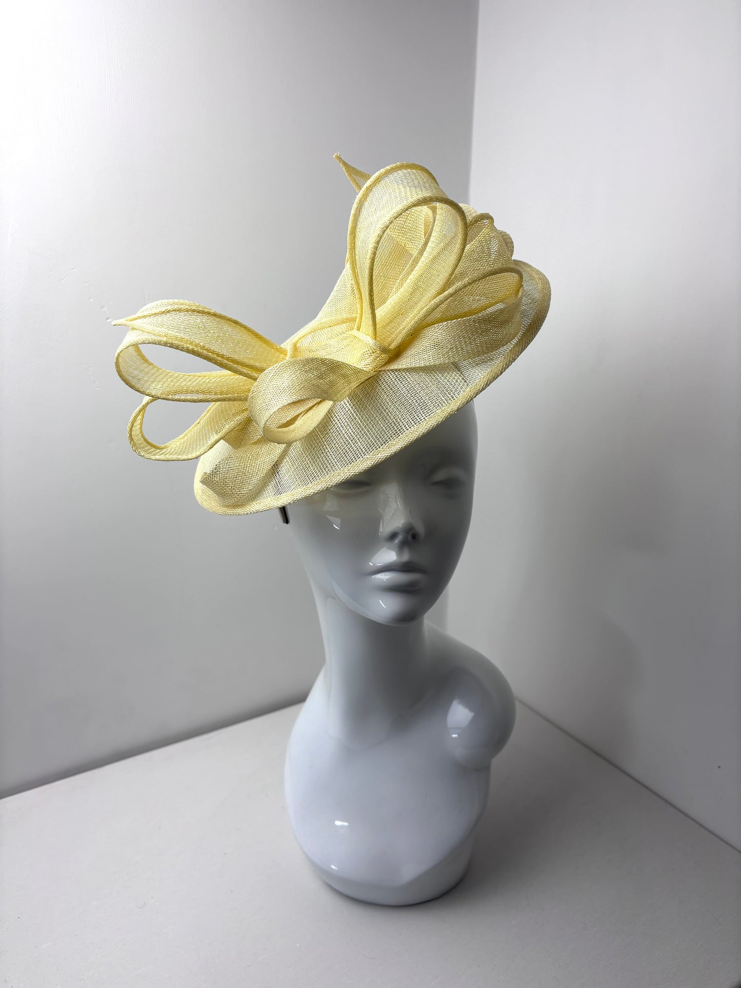The Belsay Butter Yellow Sinamay Fascinator