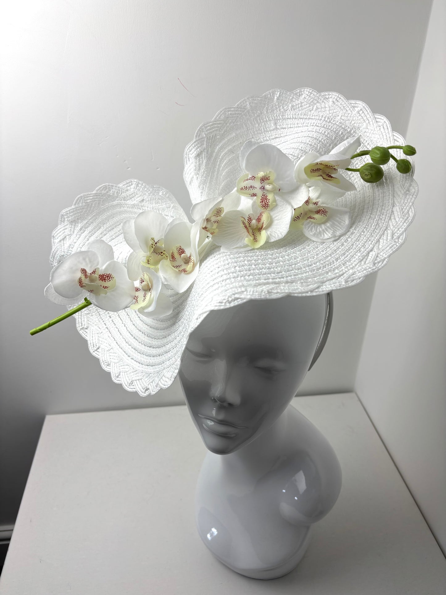 Bespoke Bright White Woven Orchid Hatinator