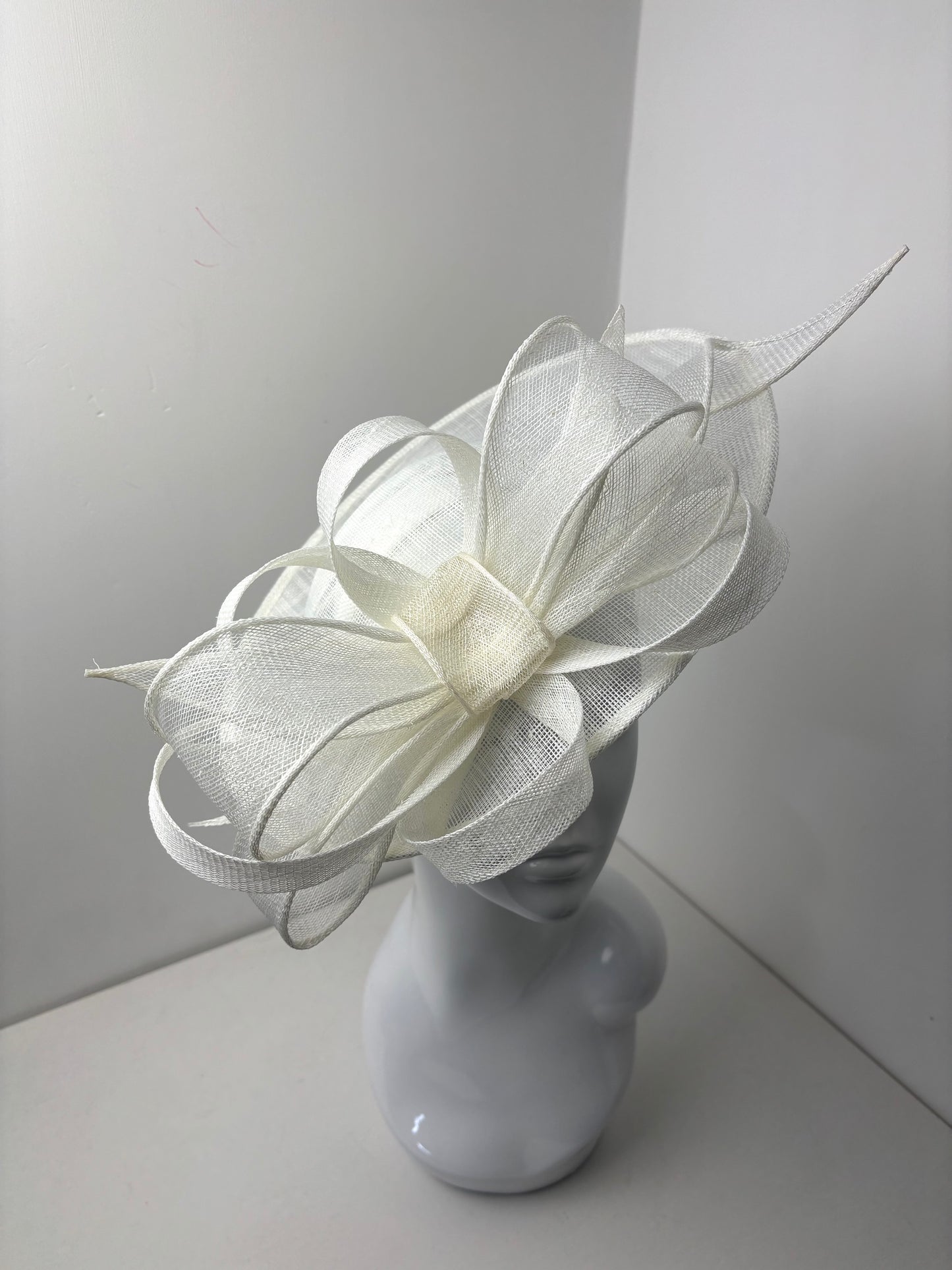 Bespoke Northumbrian White Loop Bow Sinamay Hatinator