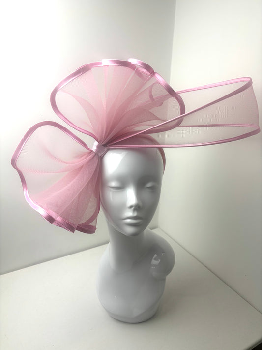 Bespoke Oversize Orbital Bow Structured Pink Fascinator
