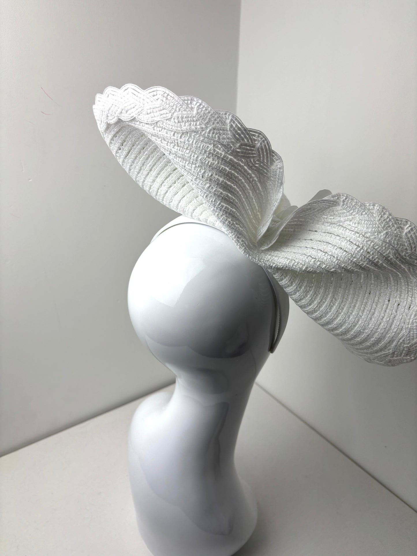 Bespoke Bright White Woven Orchid Hatinator