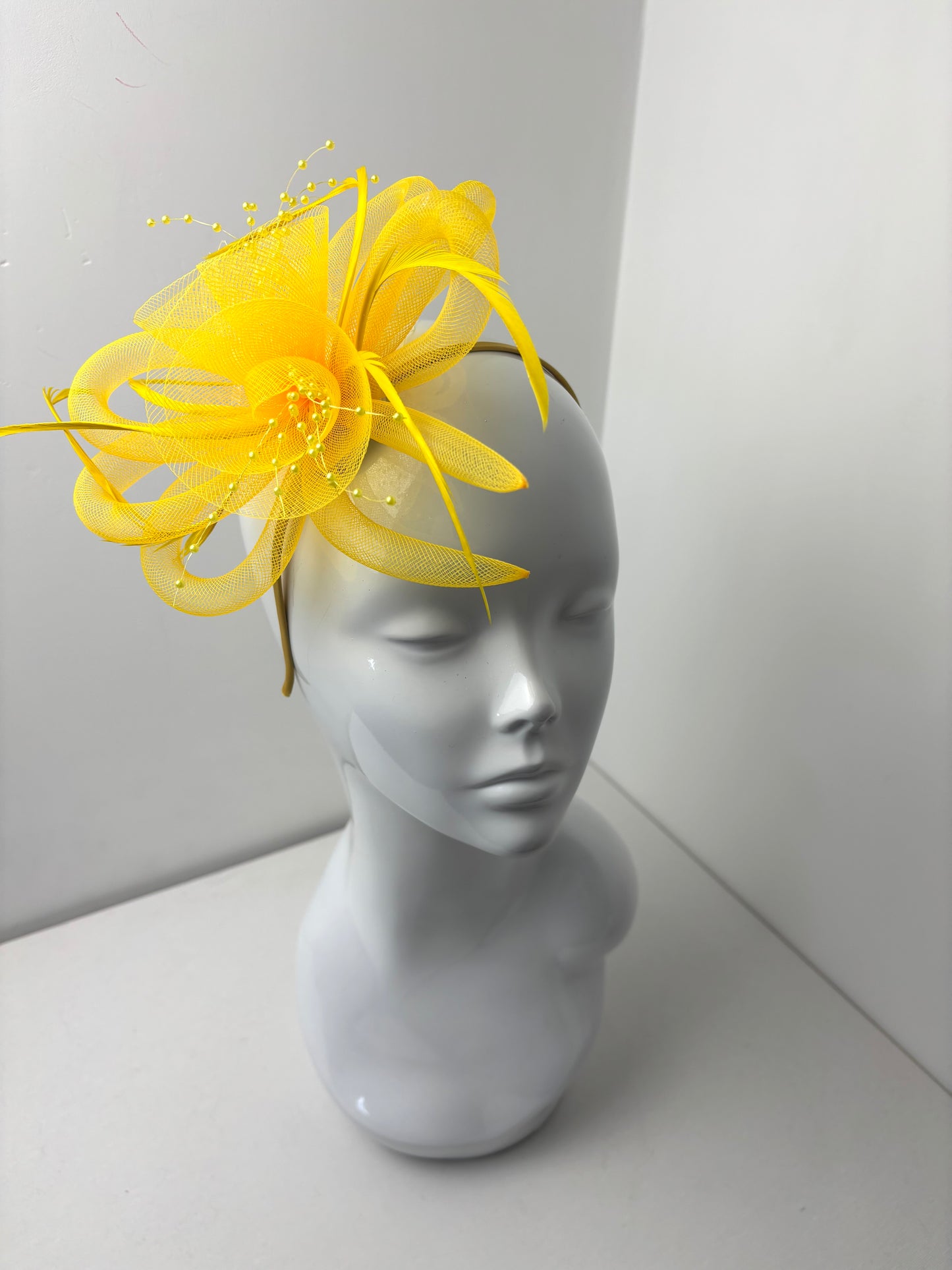 Bright Yellow Pearl Crin Fascinator