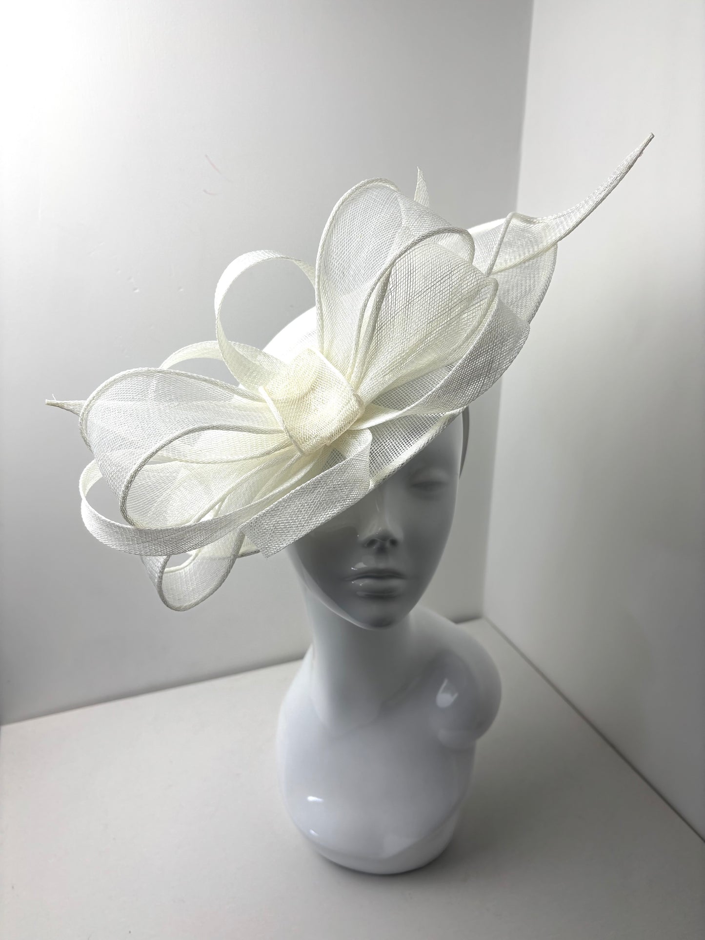 Bespoke Northumbrian White Loop Bow Sinamay Hatinator