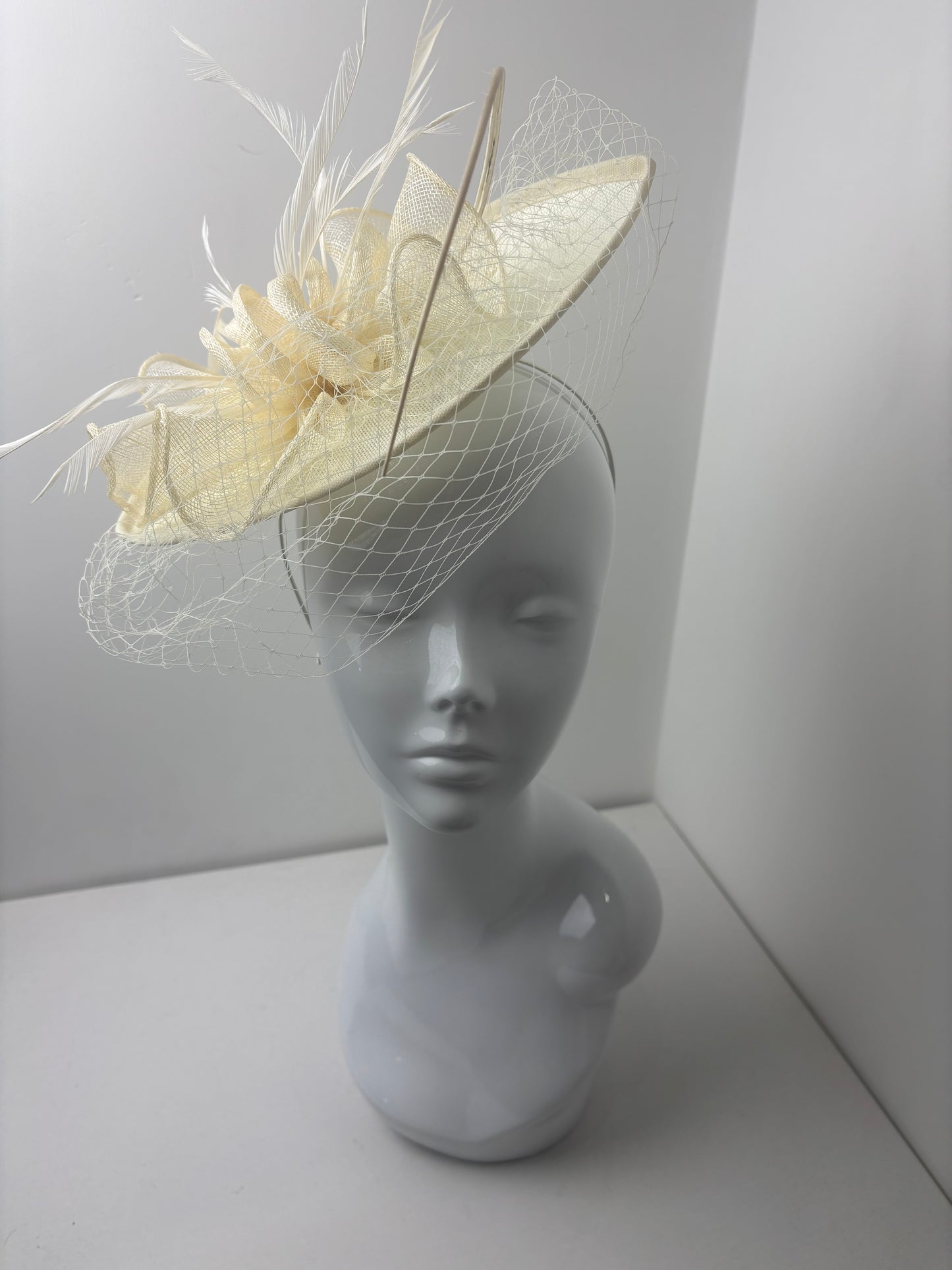 Cream Sinamay Ruffle Veil Fascinator