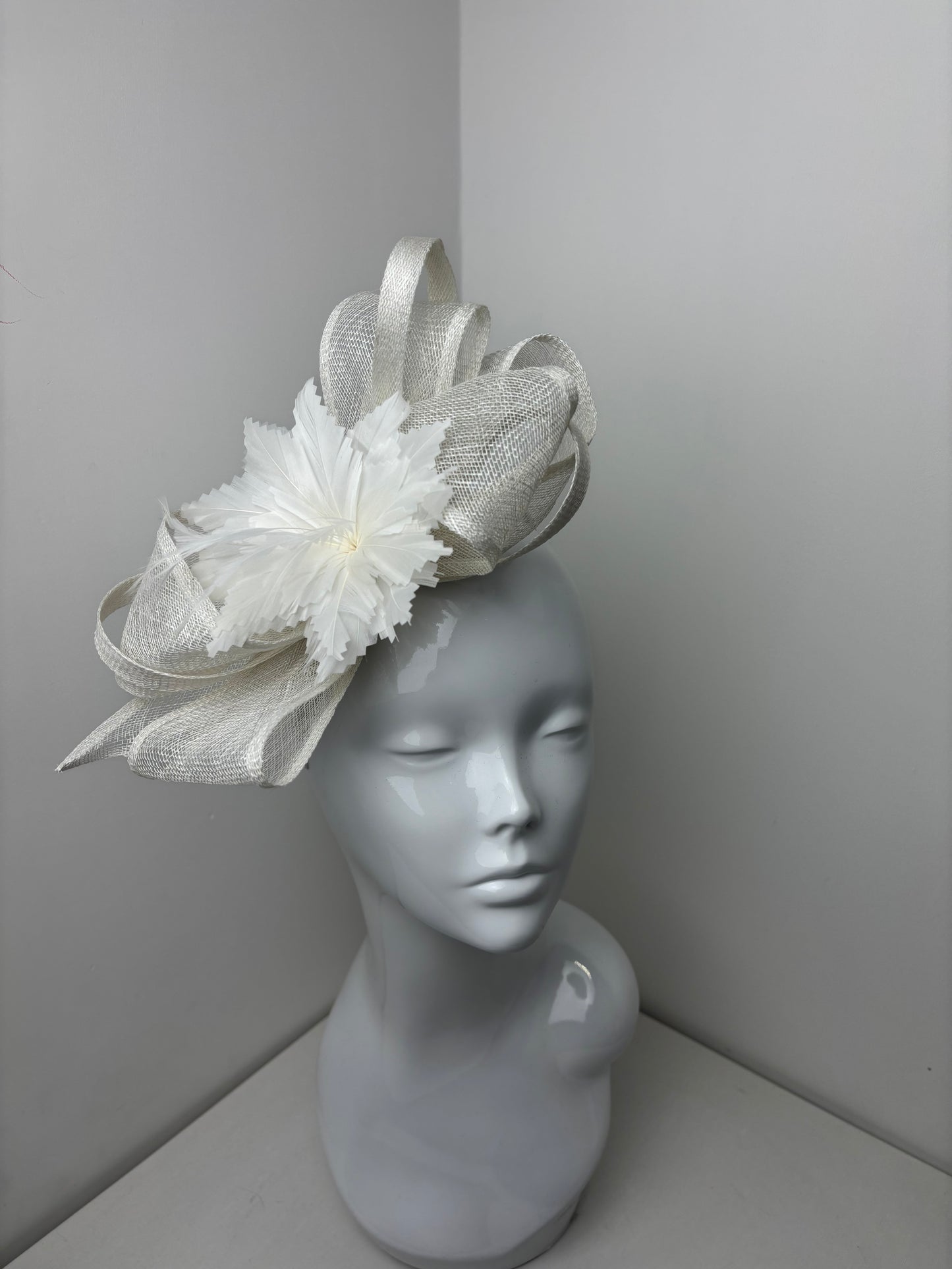 Off White Sinamay Bow Feather Fascinator